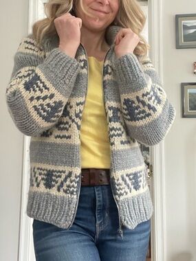 Vintage Light Blue Wool handmade knit jacket